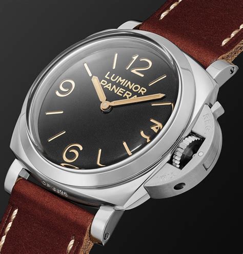 panerai luminor hand wound